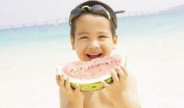 吃瓜娃娃图片大全,吃瓜娃娃萌态百态图鉴