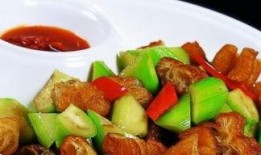 咬秋吃瓜图片,品味秋日清新时光