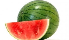 宝吃瓜吗,揭秘娱乐圈的甜蜜与苦涩