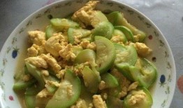 葫芦瓜炒着吃有什么,葫芦瓜炒制秘籍，营养与口感并存