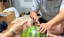 吃瓜现场图片,吃瓜群众围观大事件