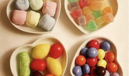 小怡吃瓜糖,小怡的甜蜜瓜糖之旅