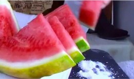 日本吃瓜撒盐,吃瓜撒盐的奇妙体验