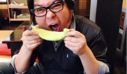 吃瓜歌手,娱乐界的“瓜田”奇才