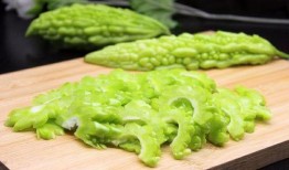 贫血可以吃凉瓜,天然凉性食材的养生之道