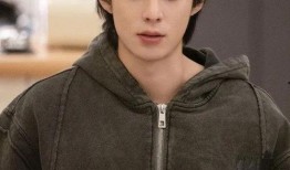 吃瓜王鹤棣,吃瓜界的“瓜王”，揭秘娱乐圈幕后故事